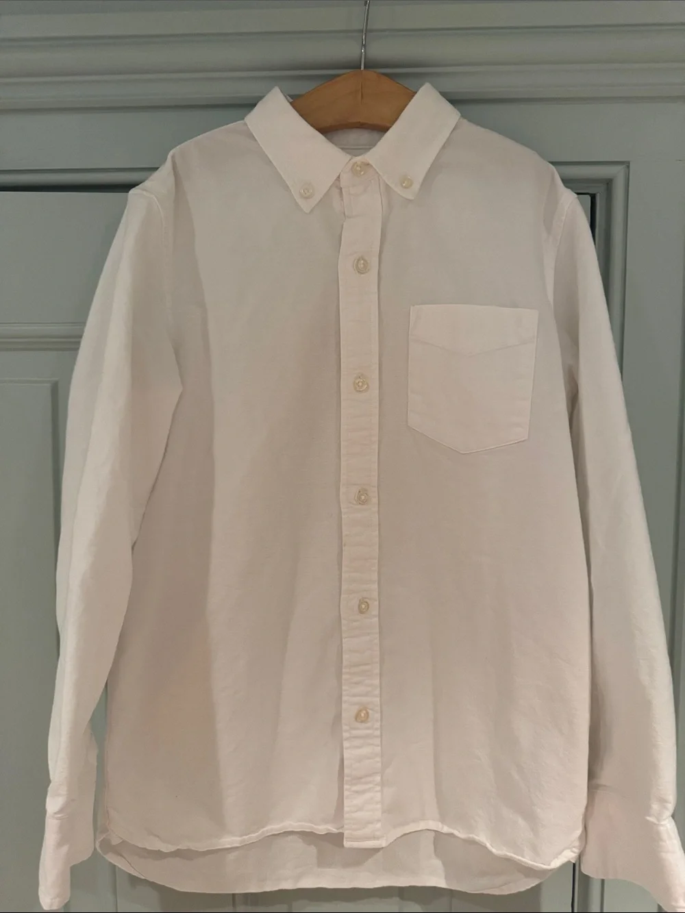 GAP Boy’s Oxford Cloth White Button-Down Pocket Shirt